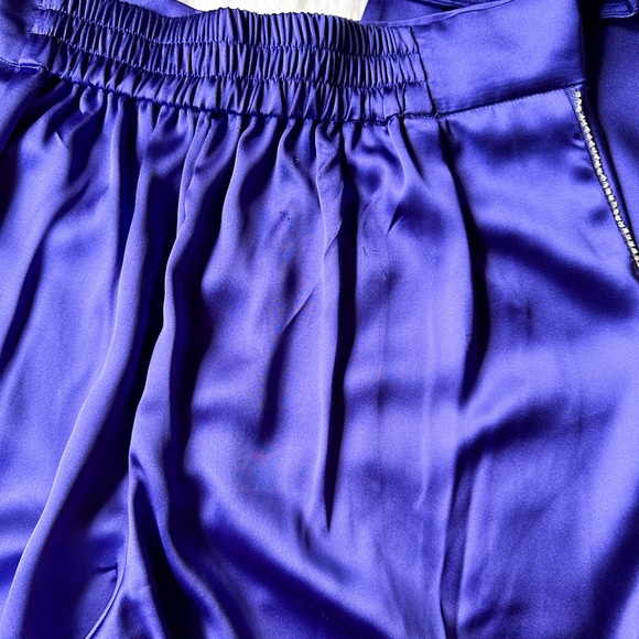 House of Harlow SET Crystal Satin Crop Top Wide Leg Pants Purple M Rhinestone - Picture 7 of 8